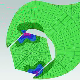 Pince et clé à la fois chromée avec manche bimatière