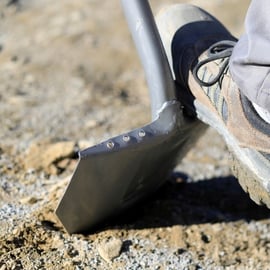 Pelle NANOVIB® 27 cm acier avec manche ergonomique 150 cm