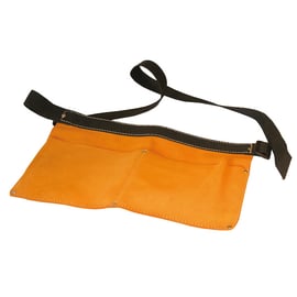 Ceinture avec 2 poches à clou en cuir