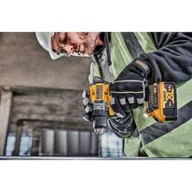 Perceuse-visseuse sans fil DCD800P2T-QW - 18V - 90 nm - 2 batteries 5Ah - coffret TSTAK - MY36