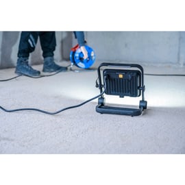 Projecteur de chantier filaire JARO 7060M 5800 lm  50 W