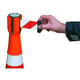 Dérouleur de sangle pour cônes - Longueur de sangle : 3 m - Largeur de la sangle : 50 mm - Coloris de sangle : rouge et blanche